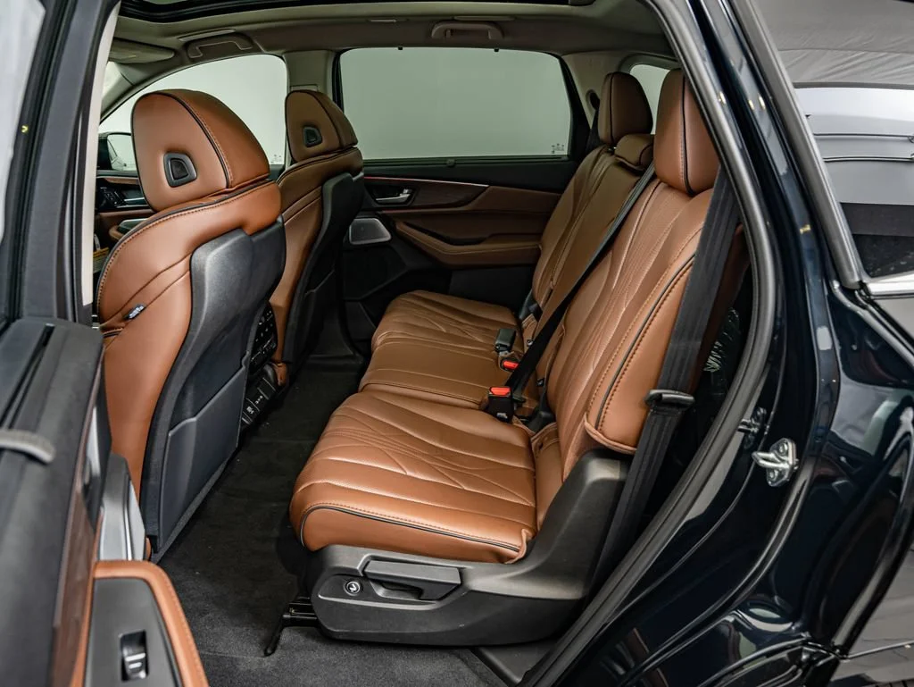 New 2026 Majestic Black Pearl Acura Advance Package image 35