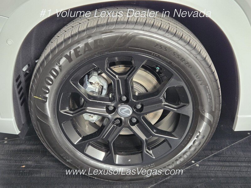 New 2026 Wind Chill Pearl Lexus PREMIUM AWD image 9