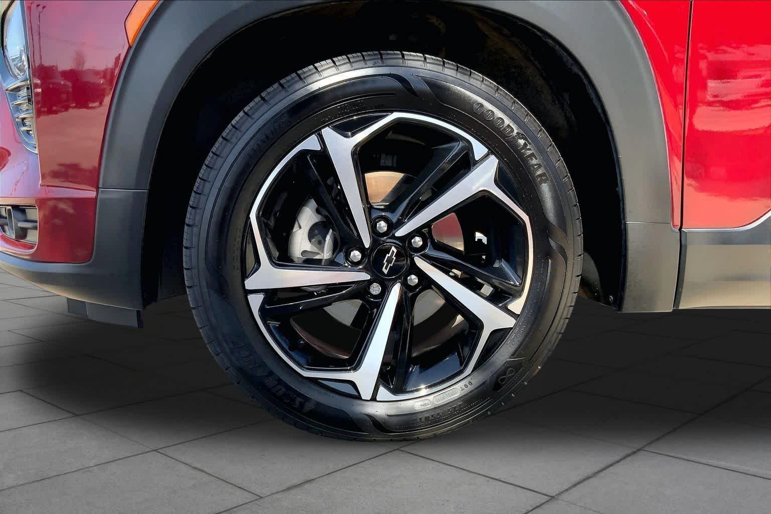 Used 2023 Crimson Metallic Chevrolet RS image 11