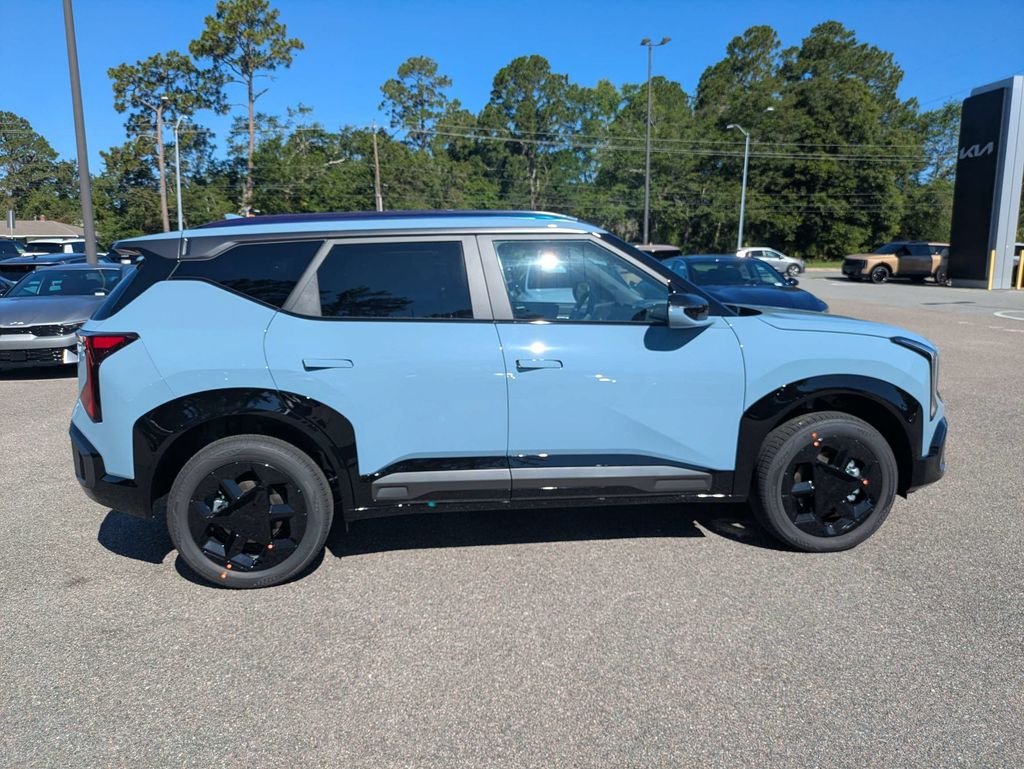 New 2027 Frost Blue Kia X-Line image 3