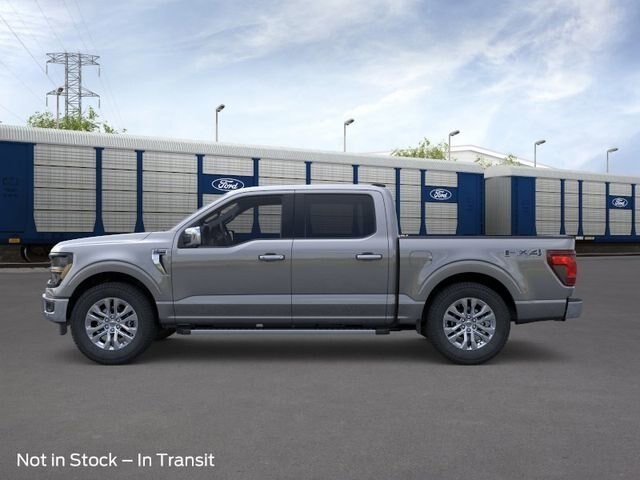 New 2026 Carbonized Gray Metallic Ford XLT image 25
