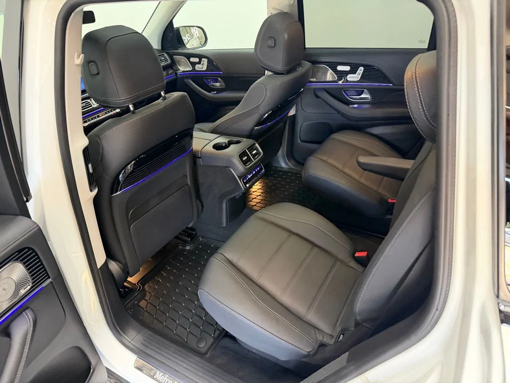 Used 2024 MANUFAKTUR Diamond White Bright Mercedes-Benz GLS 580 image 41