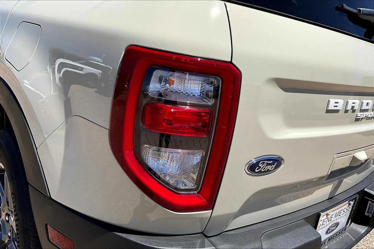 New 2025 Desert Sand Ford Big Bend image 14