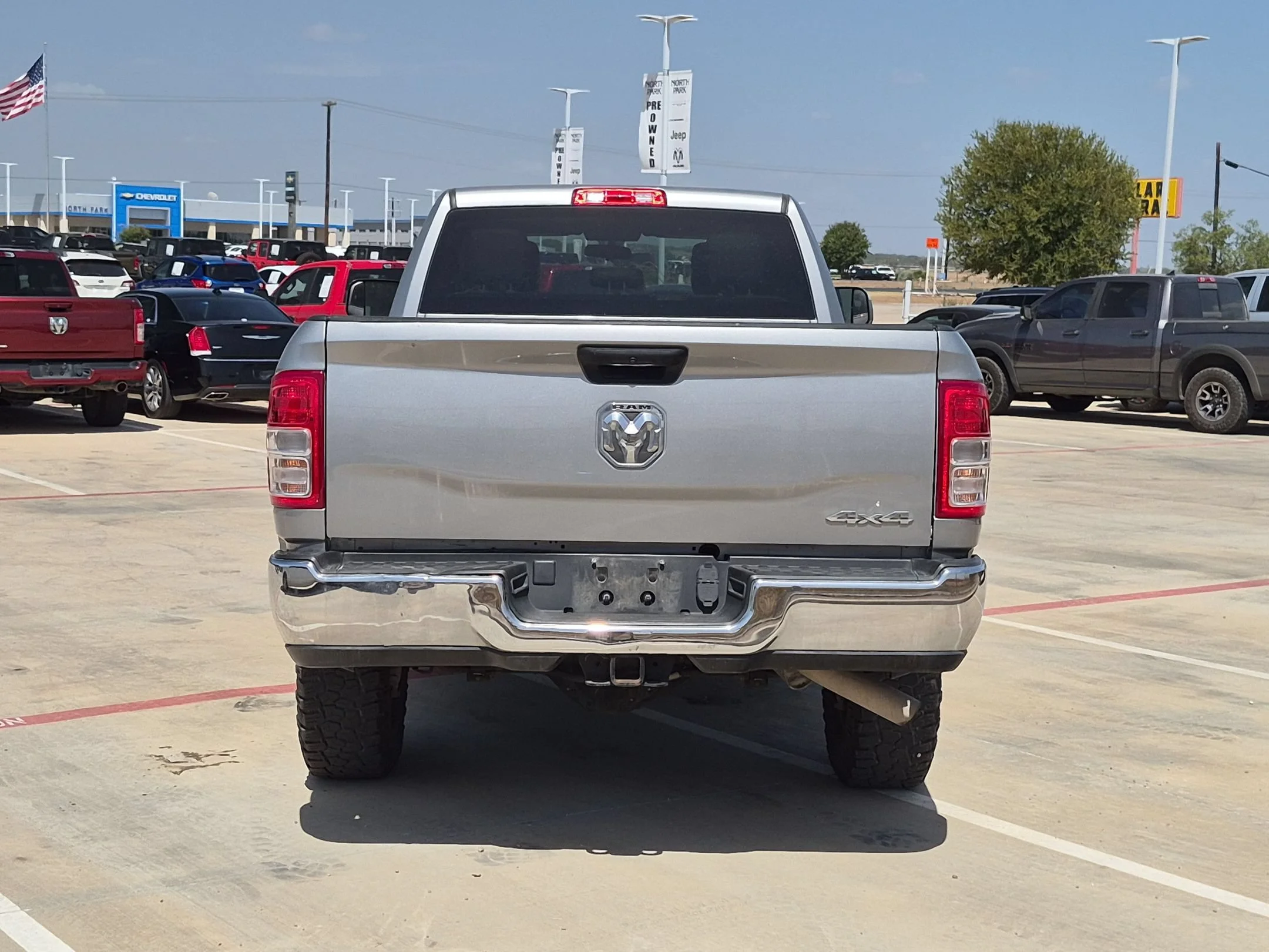 Used 2021 Silver Ram Tradesman image 4