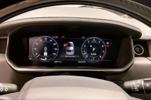 Used 2021 Blue Land Rover Westminster image 20