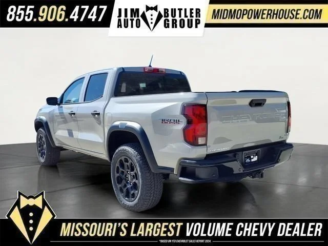 New 2026 White Sands Chevrolet Trail Boss image 17