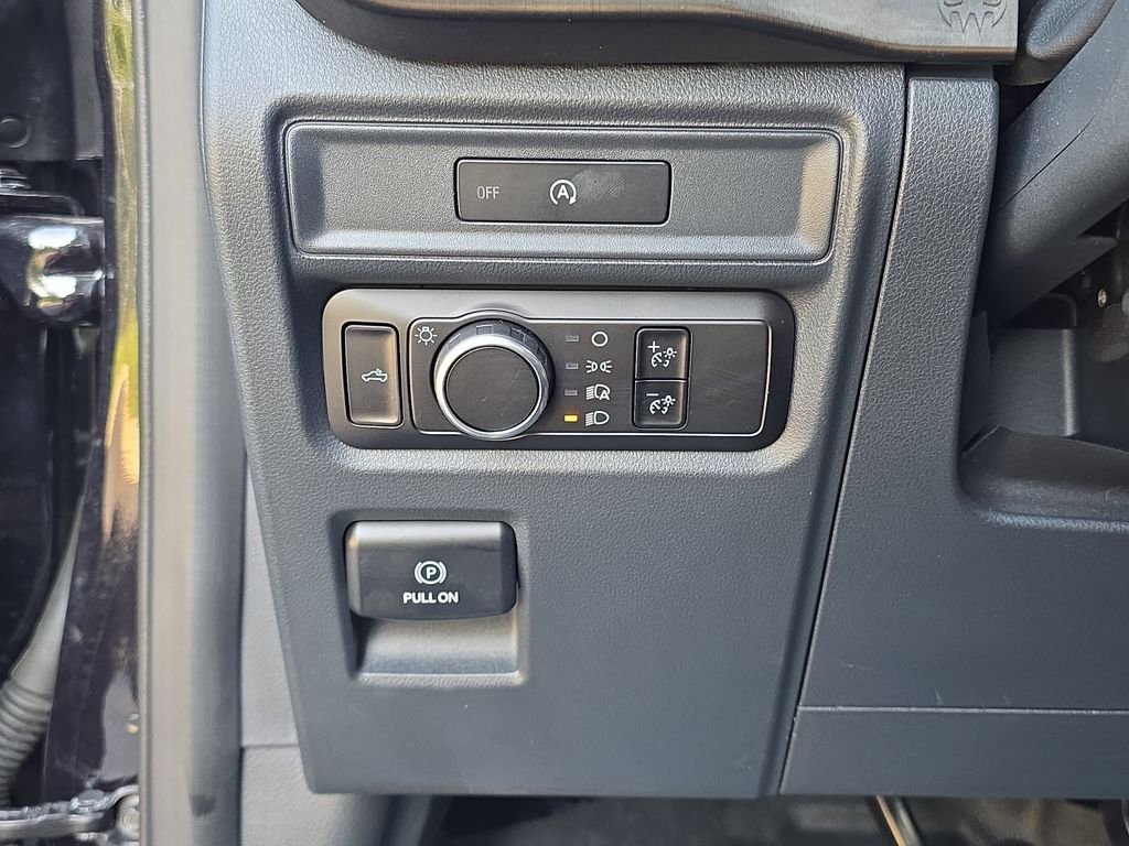 Used 2025 Black Ford XL image 24