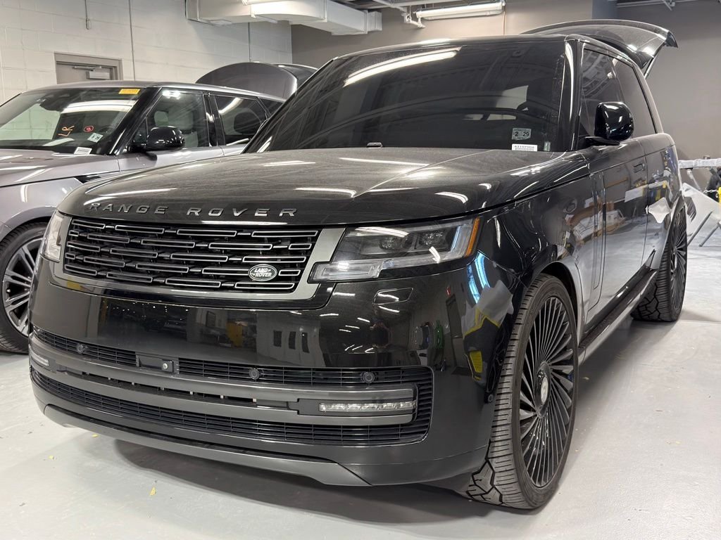 2024 Land Rover Range Rover 3.0 SE SWB's photo