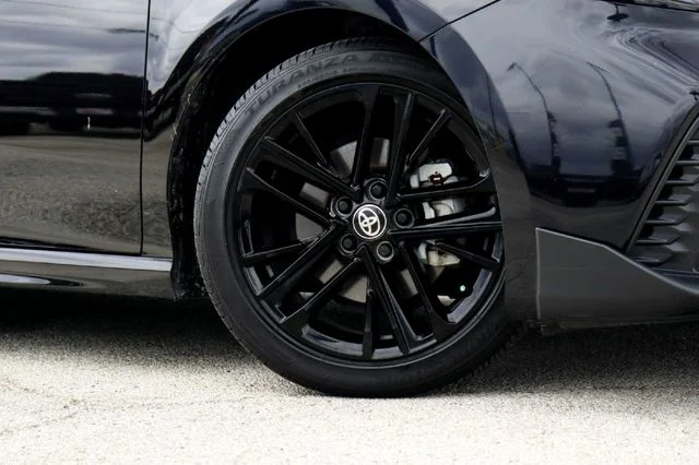 Used 2025 Midnight Black Metallic Toyota SE image 3