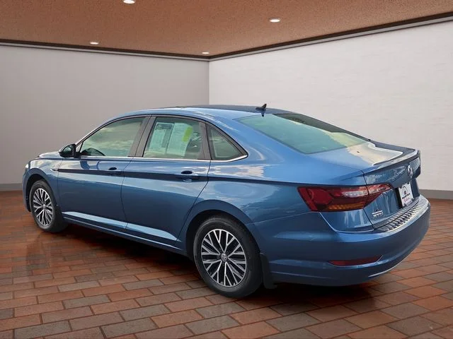 Used 2019 Blue Volkswagen SEL image 30