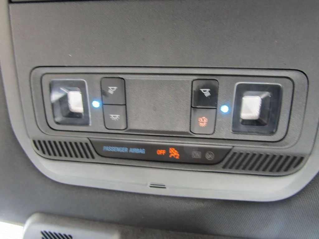 Used 2023 Agate Black Metallic Ford XLT image 36