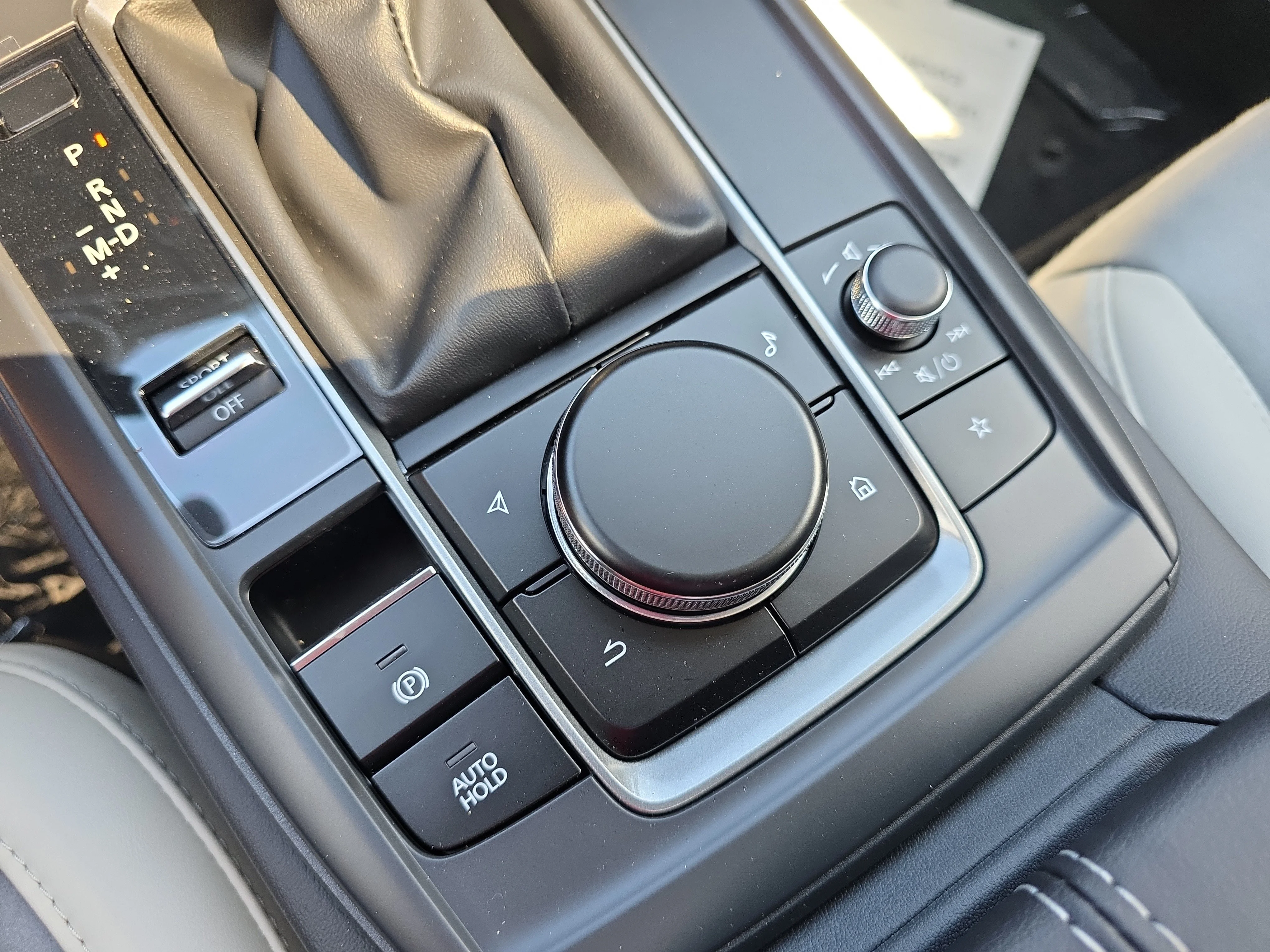 New 2026 Aero Gray Metallic Mazda 2.5 Turbo Aire Edition image 34