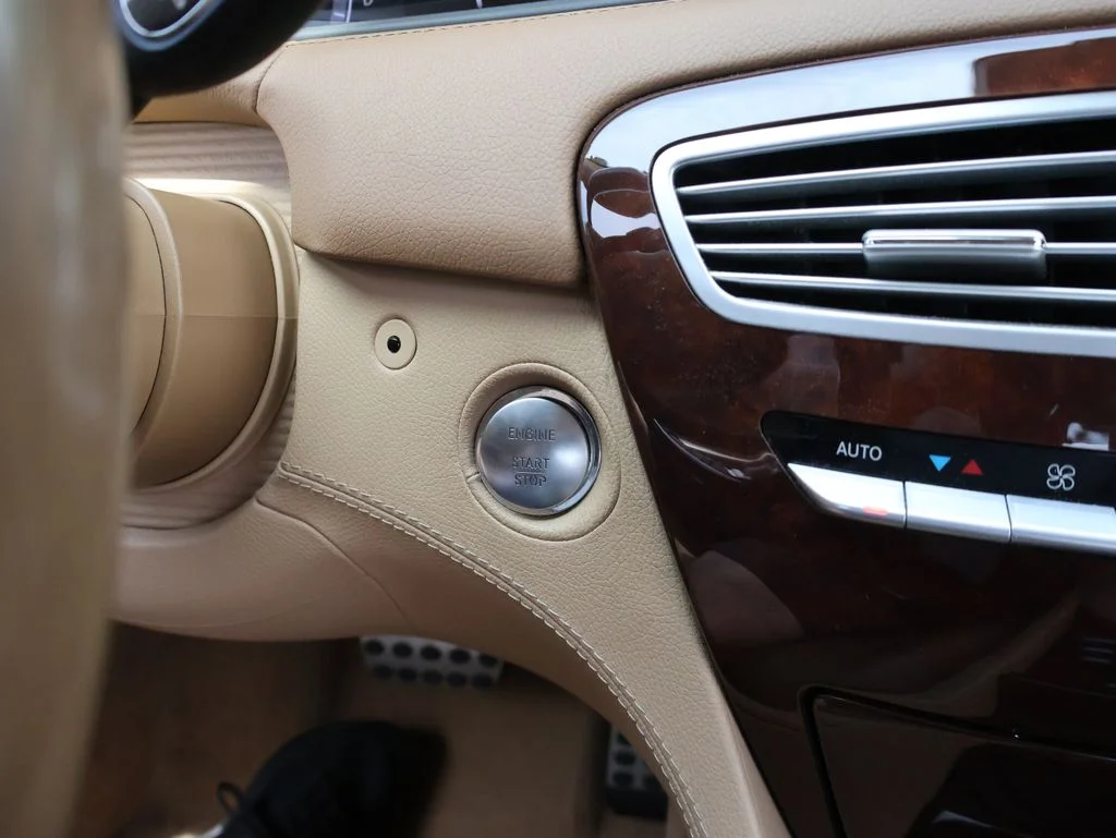 Used 2011 Black Mercedes-Benz CL 550 image 27