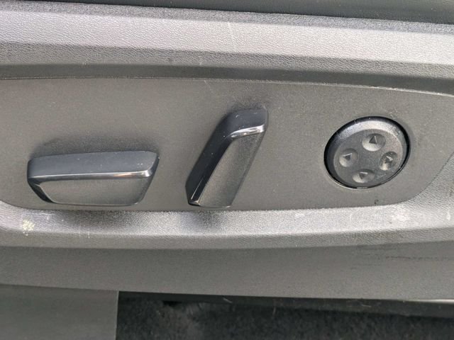 Used 2022 Blue INFINITI LUXE image 21