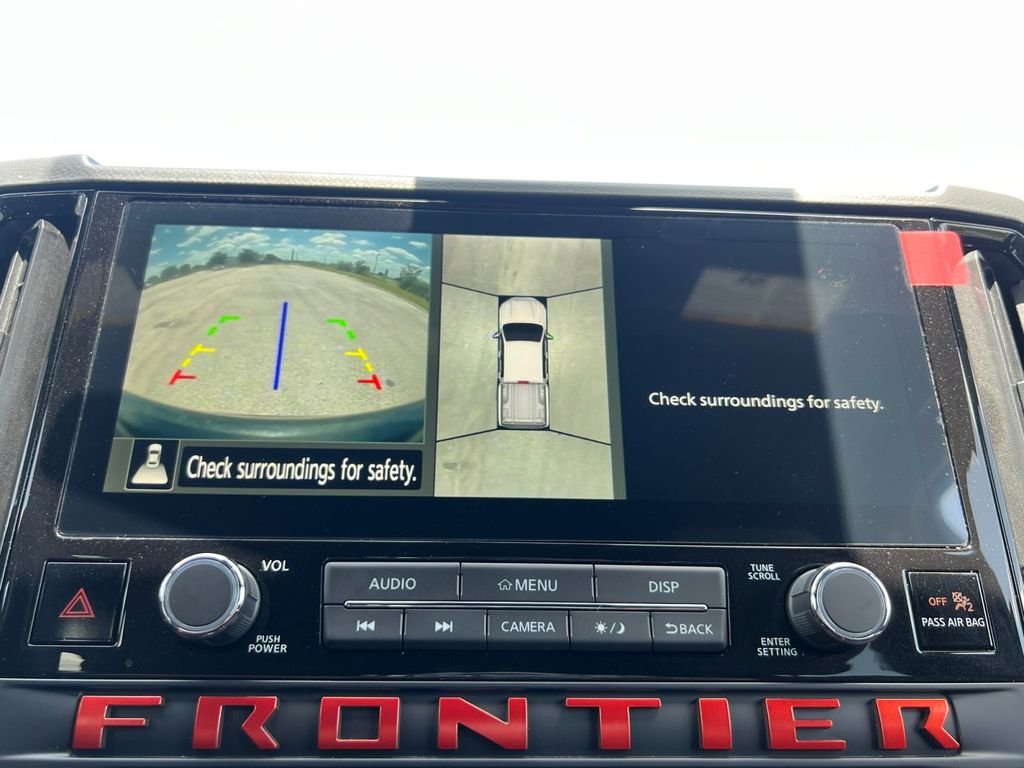 Certified Used 2026 White Nissan PRO-4X image 9
