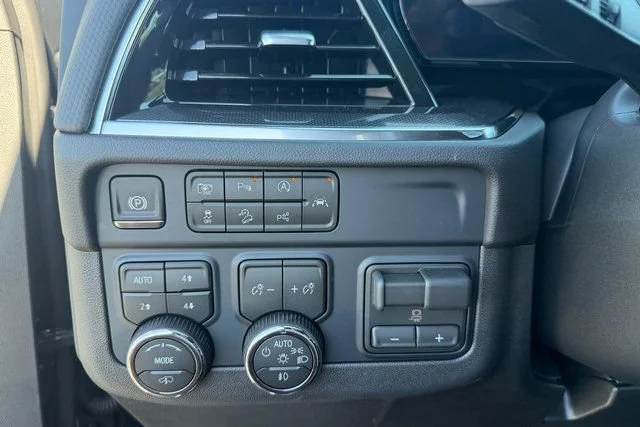 2026 Chevrolet Tahoe RST - Photo 19