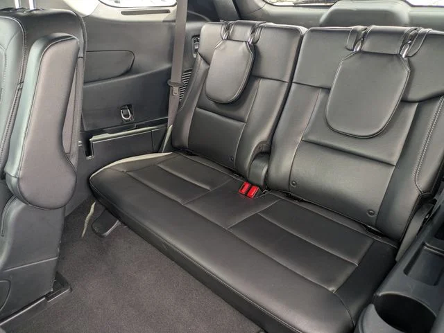 Used 2024 Silver Ford Limited image 29