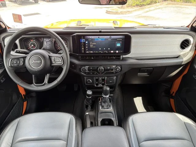 Used 2025 Orange Jeep Sport S image 13