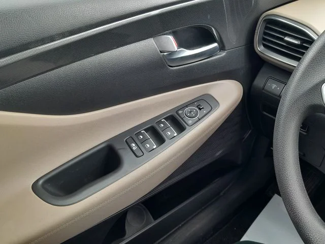 2023 Hyundai Santa Fe SE - Photo 33
