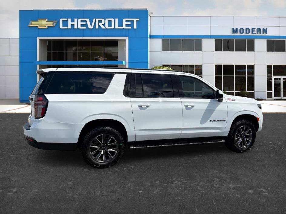 Used 2021 Summit White Chevrolet Z71 image 5