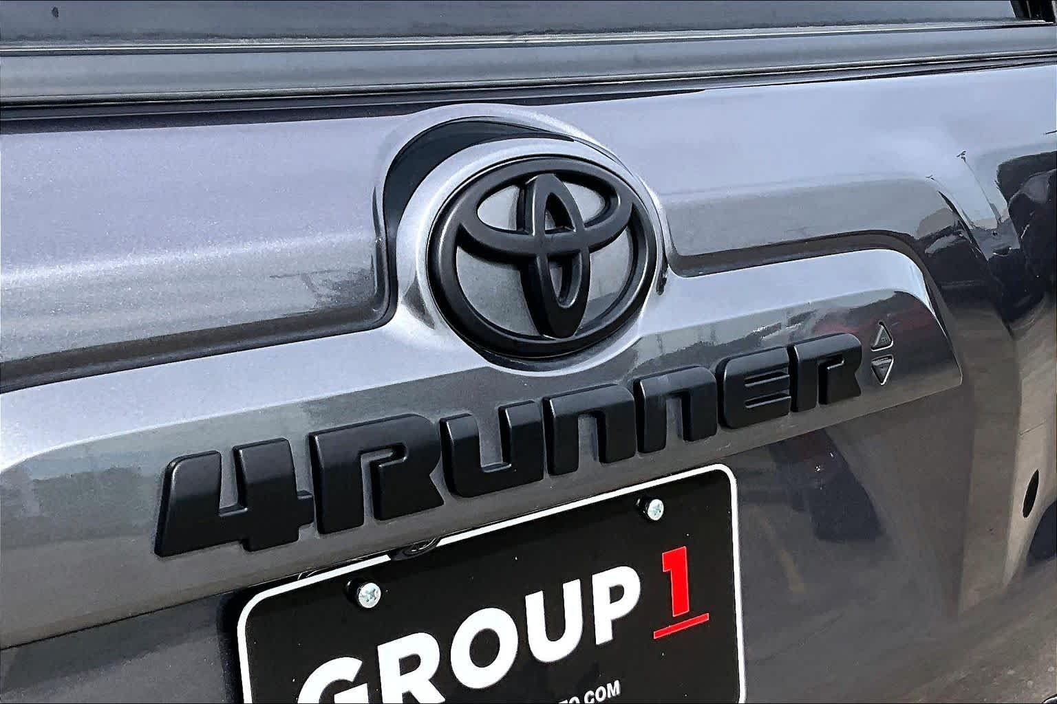 Used 2023 Magnetic Gray Metallic Toyota SR5 Premium image 31