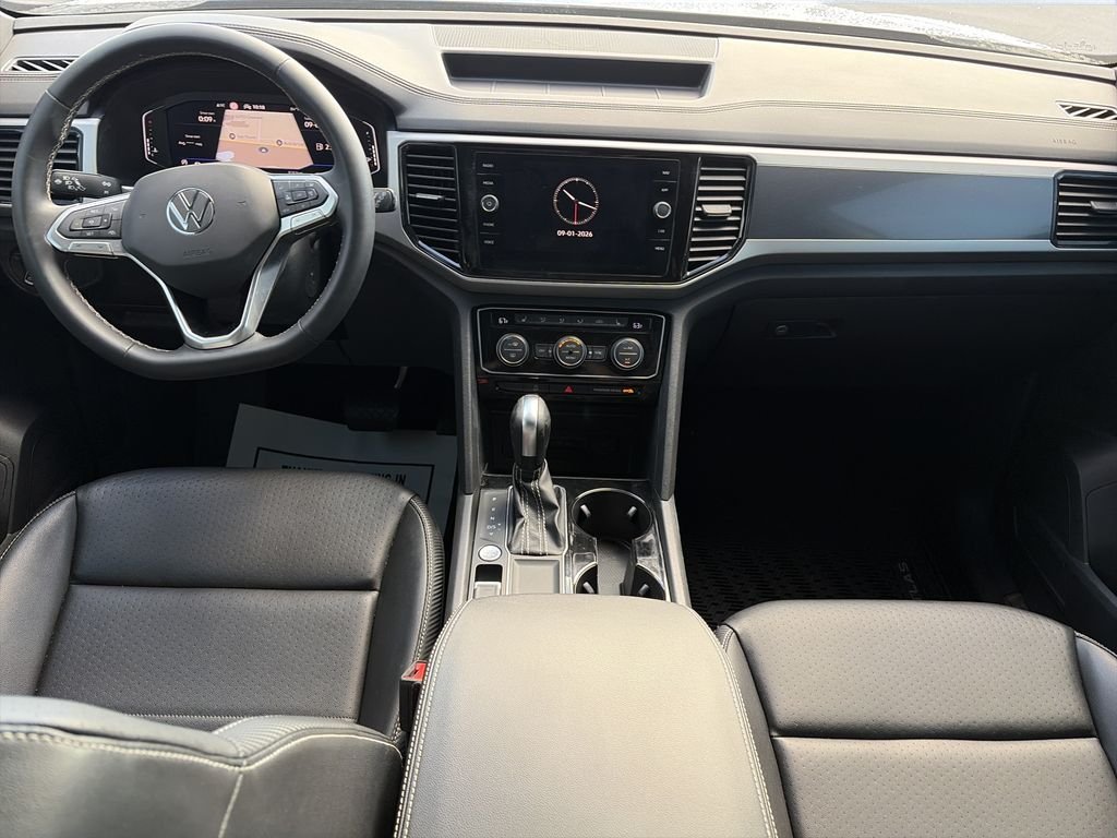 Used 2021  Volkswagen 3.6L V6 SEL image 14