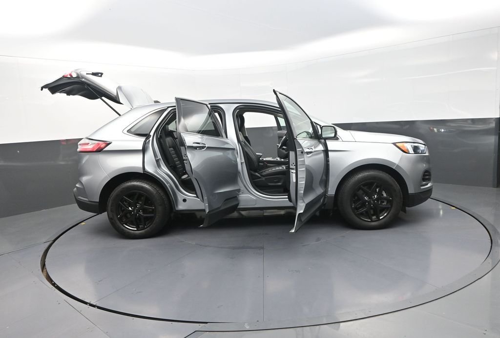 2023 Ford Edge SEL - Photo 38