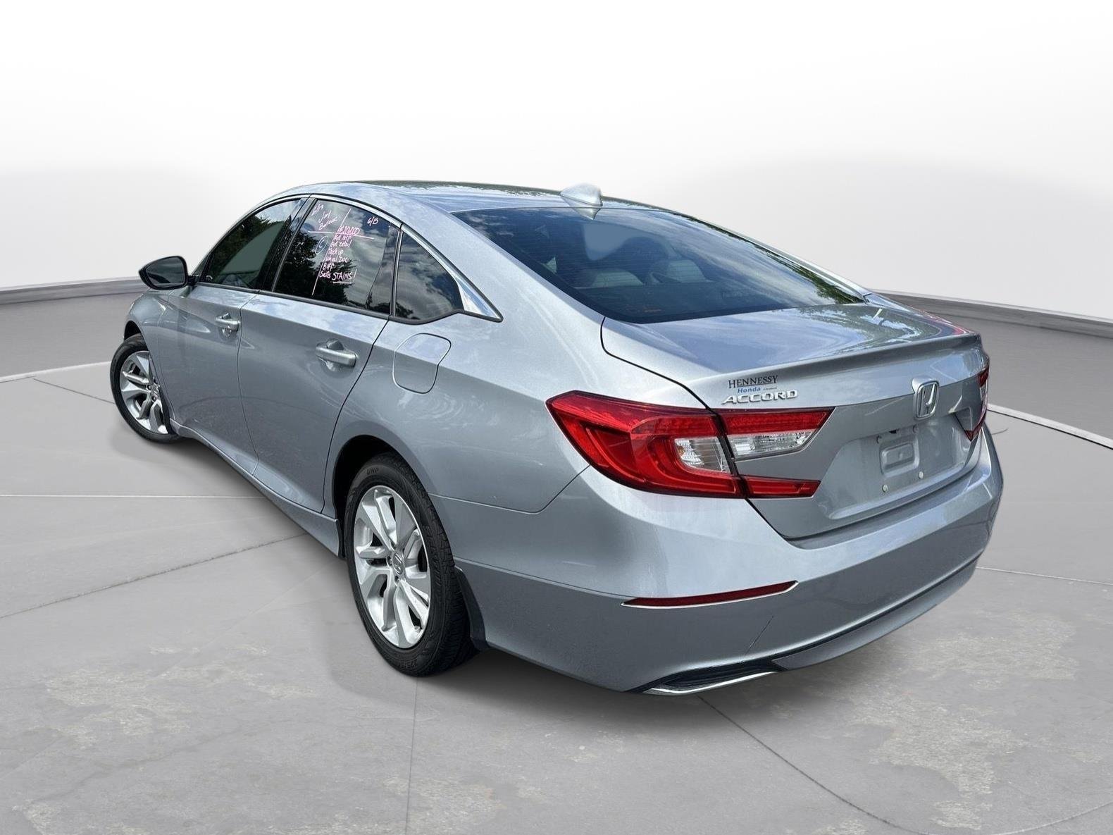 Used 2019 Lunar Silver Metallic Honda LX 1.5T image 8