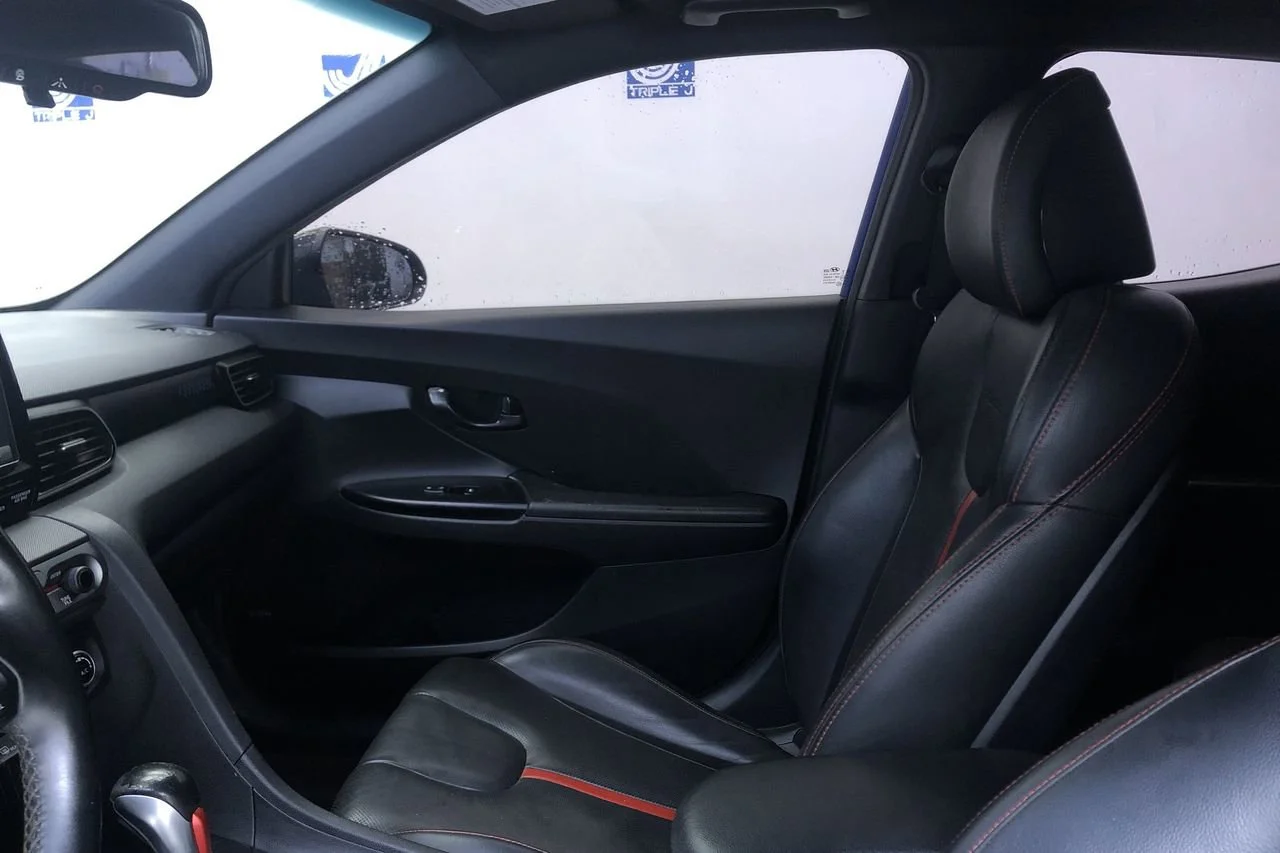 Used 2020 Pacific Blue Hyundai Turbo image 12