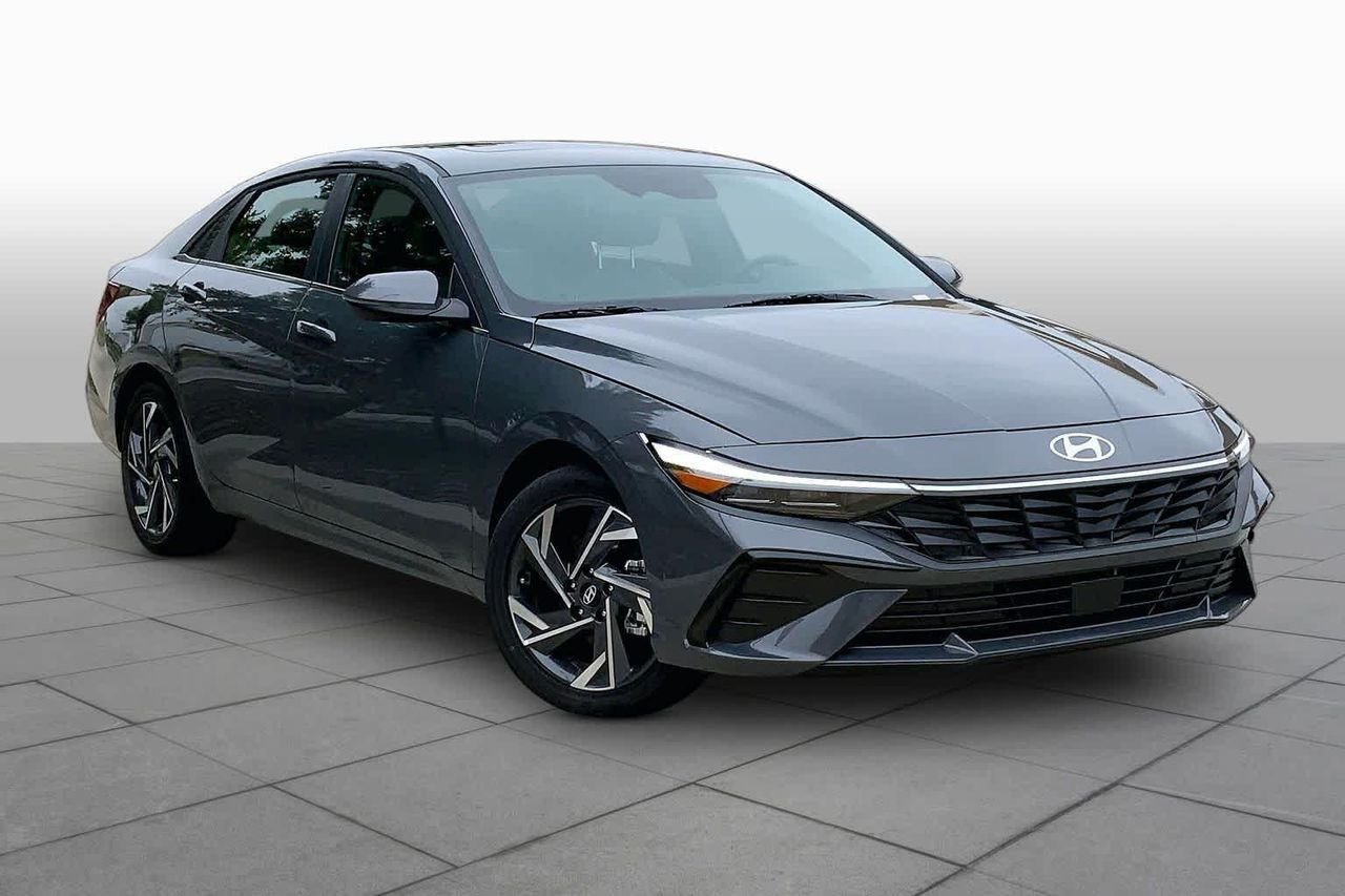 New 2026 Ecotronic Gray Hyundai Limited image 2