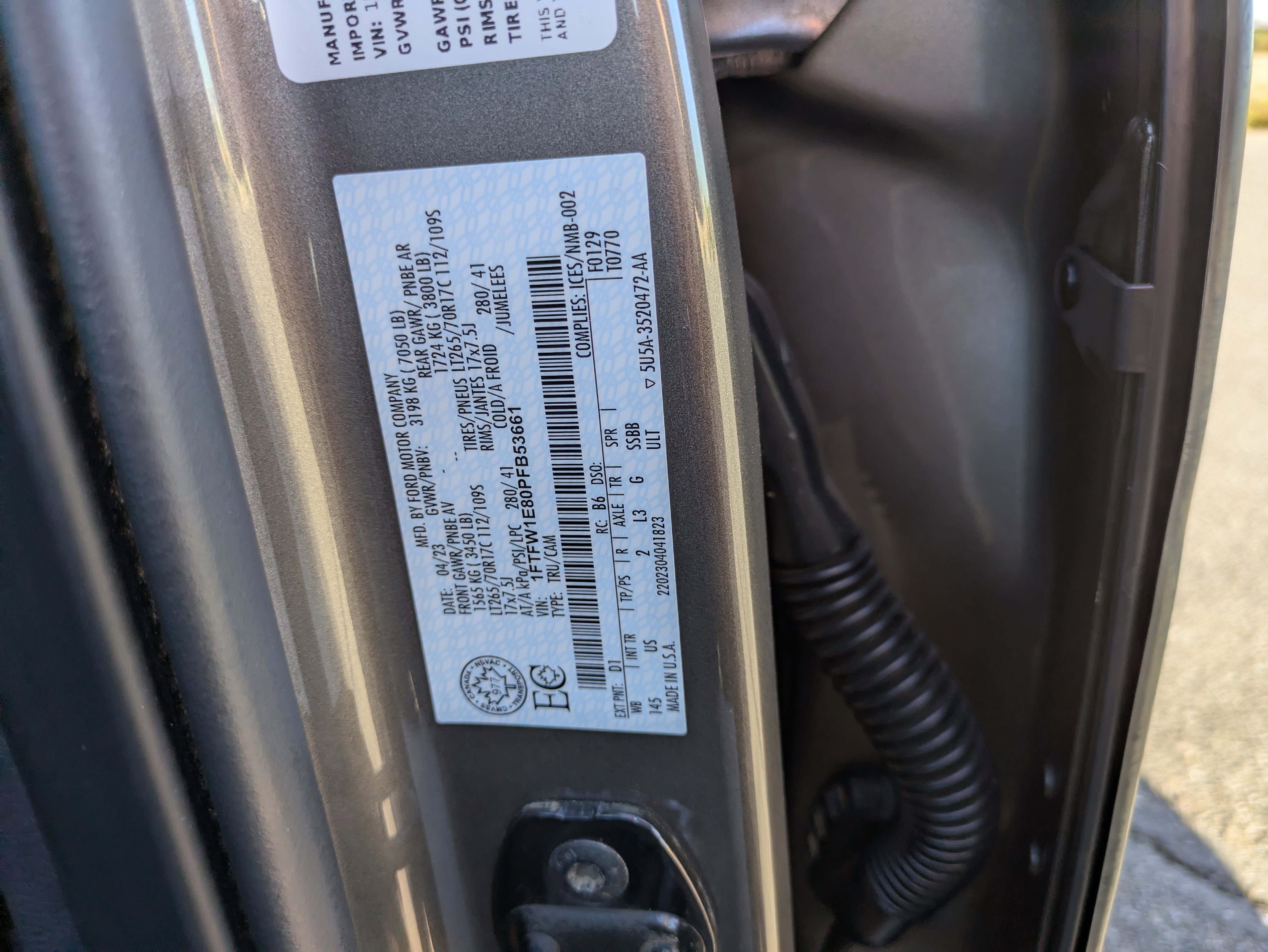 Used 2023 Bronze Ford XLT image 32