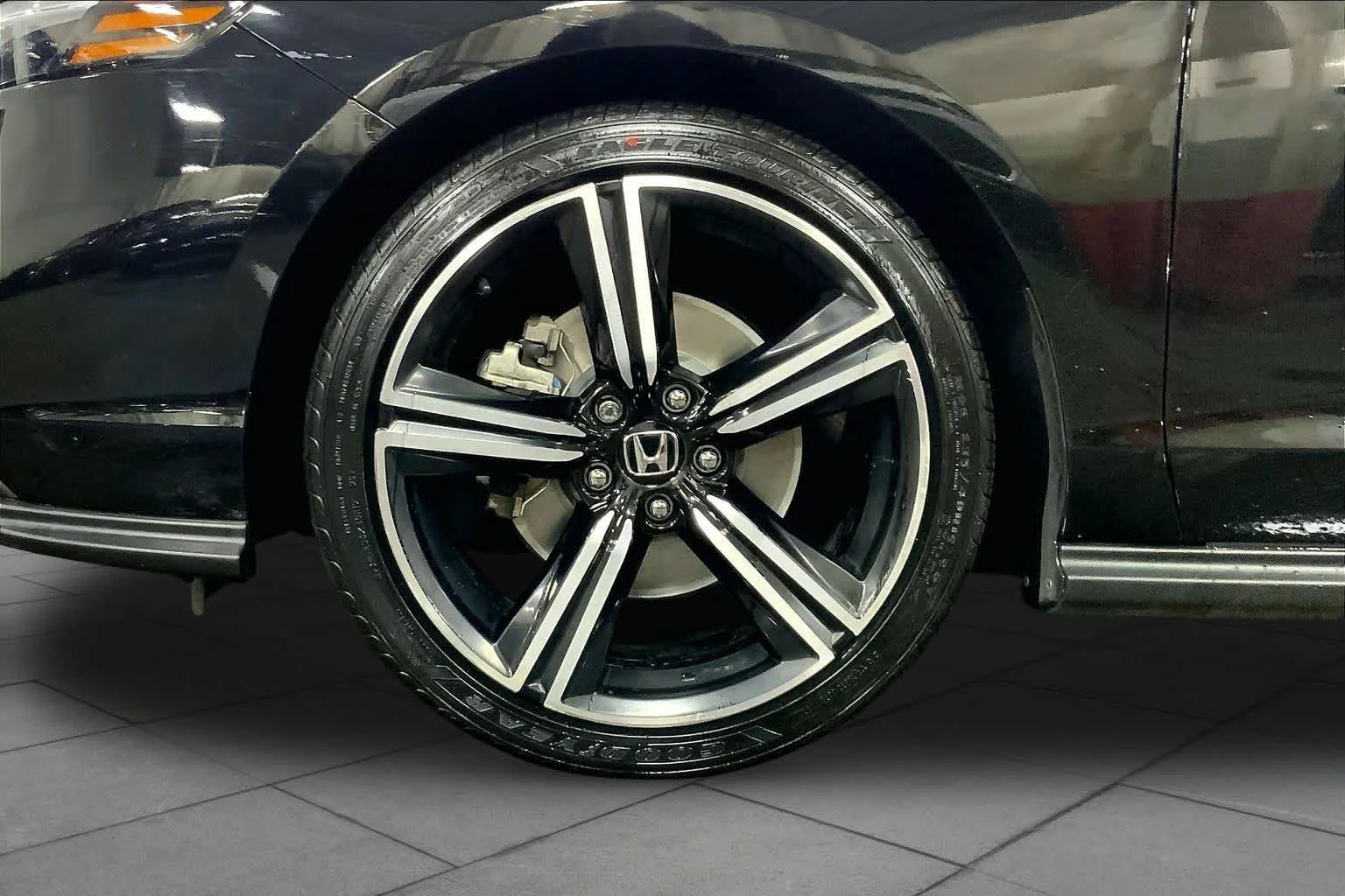 Used 2024 Crystal Black Pearl Honda Sport image 11