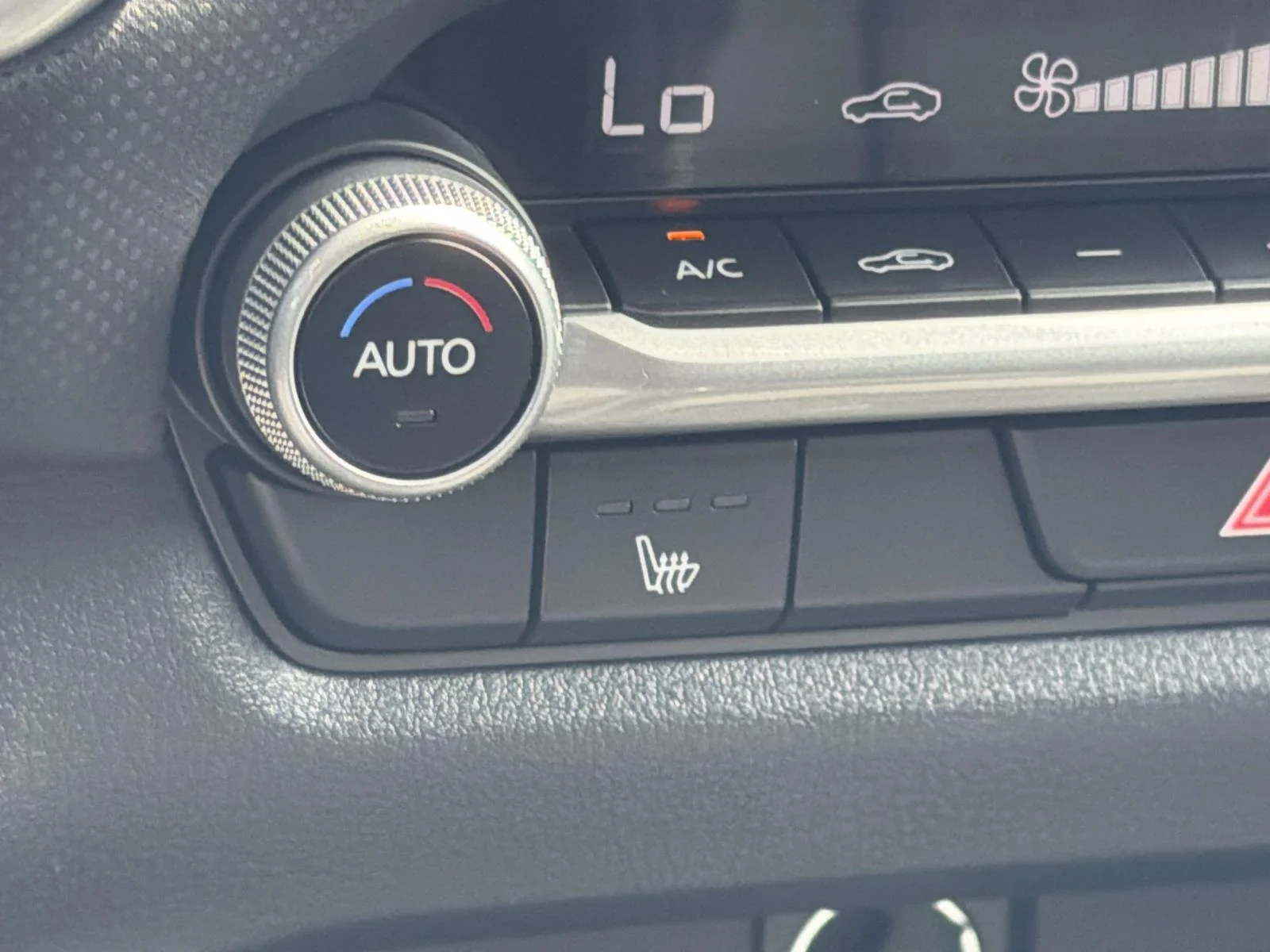 New 2026 Wind Chill Pearl Mazda Preferred AWD image 15