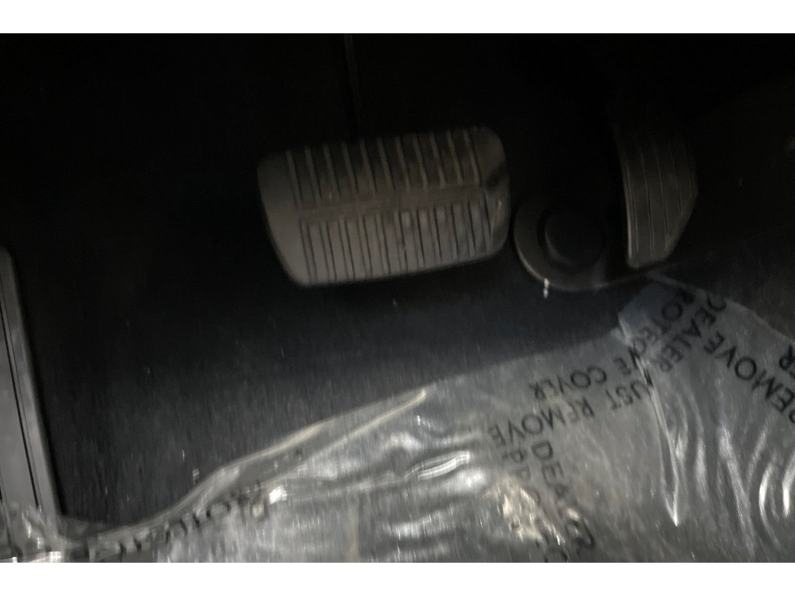 Used 2022 IGNITION RED Subaru Base image 38