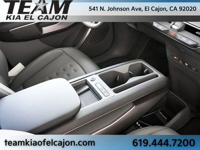 2026 Kia EV9 Wind - Photo 12