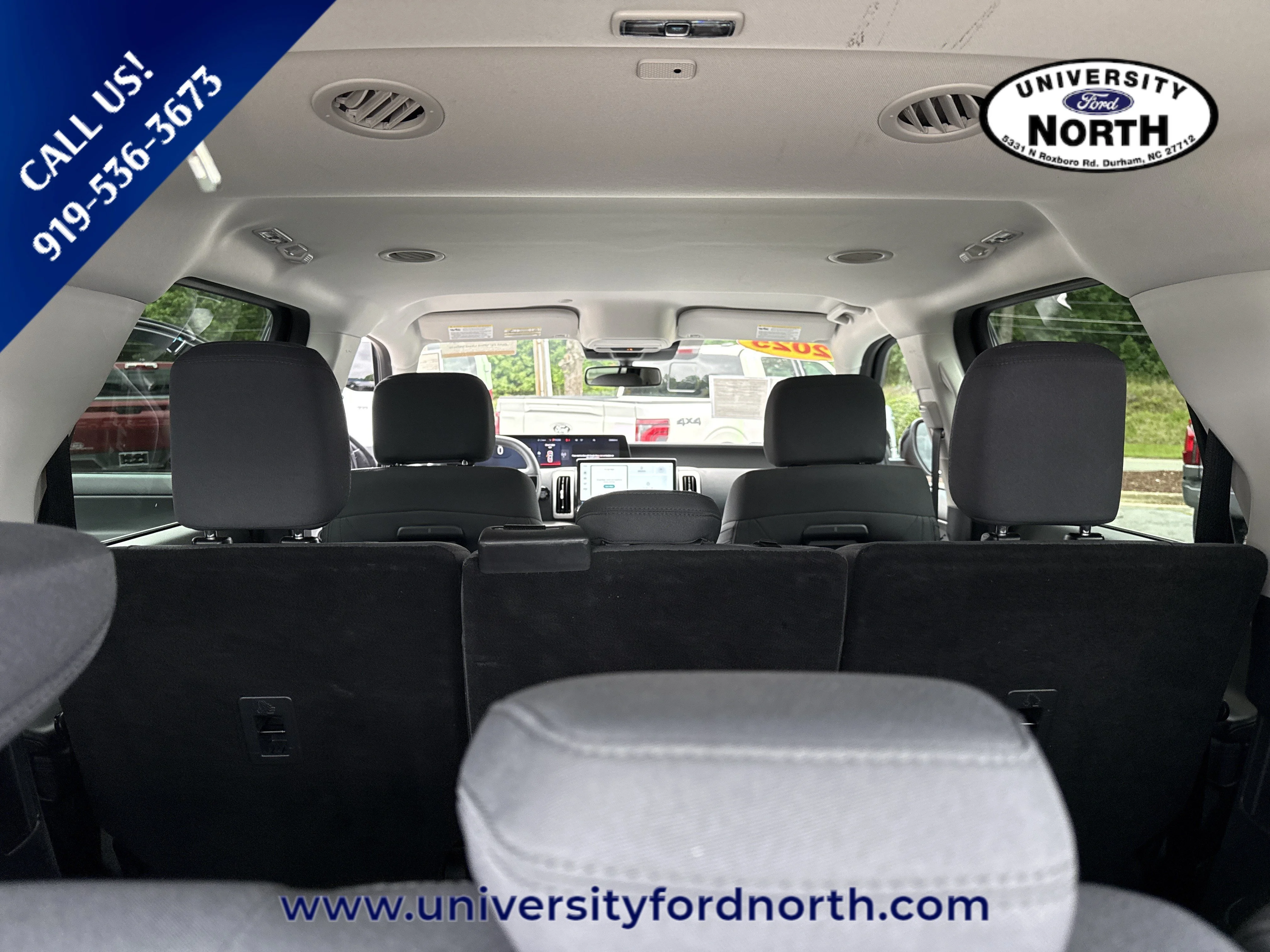 Used 2025 Agate Black Metallic Ford Active image 44