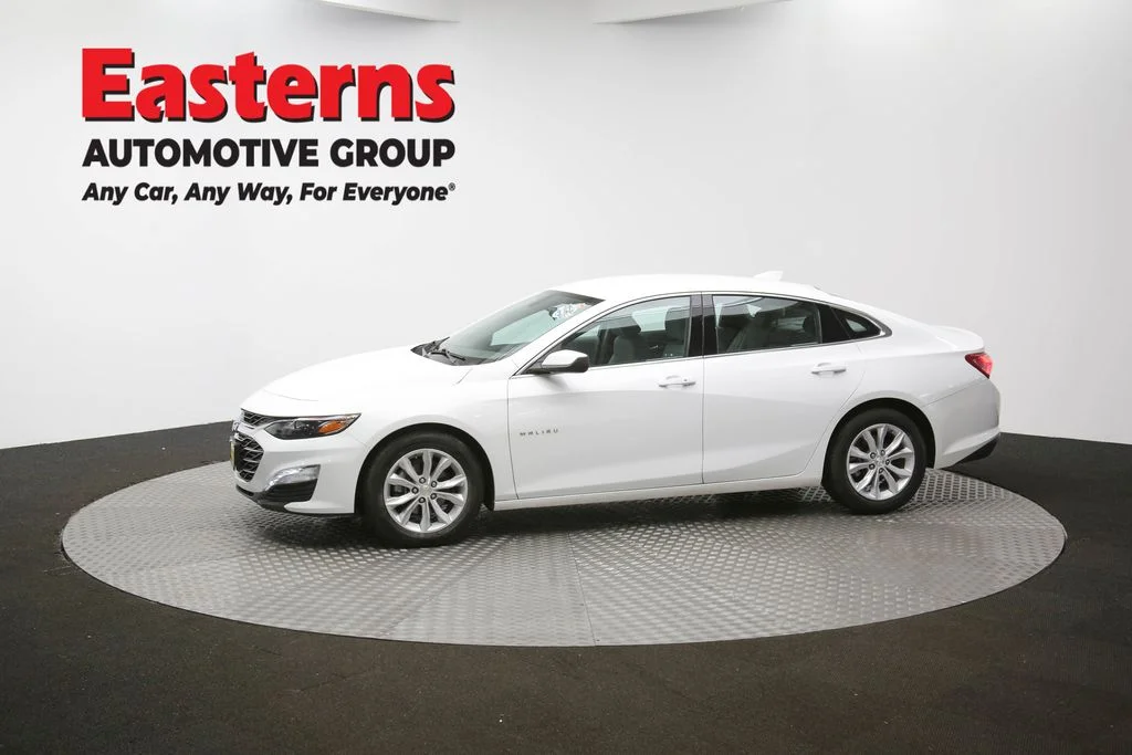 Used 2022 White Chevrolet LT image 55
