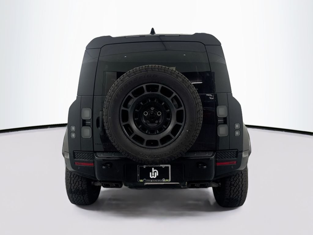 New 2026 Black Land Rover OCTA Black image 6