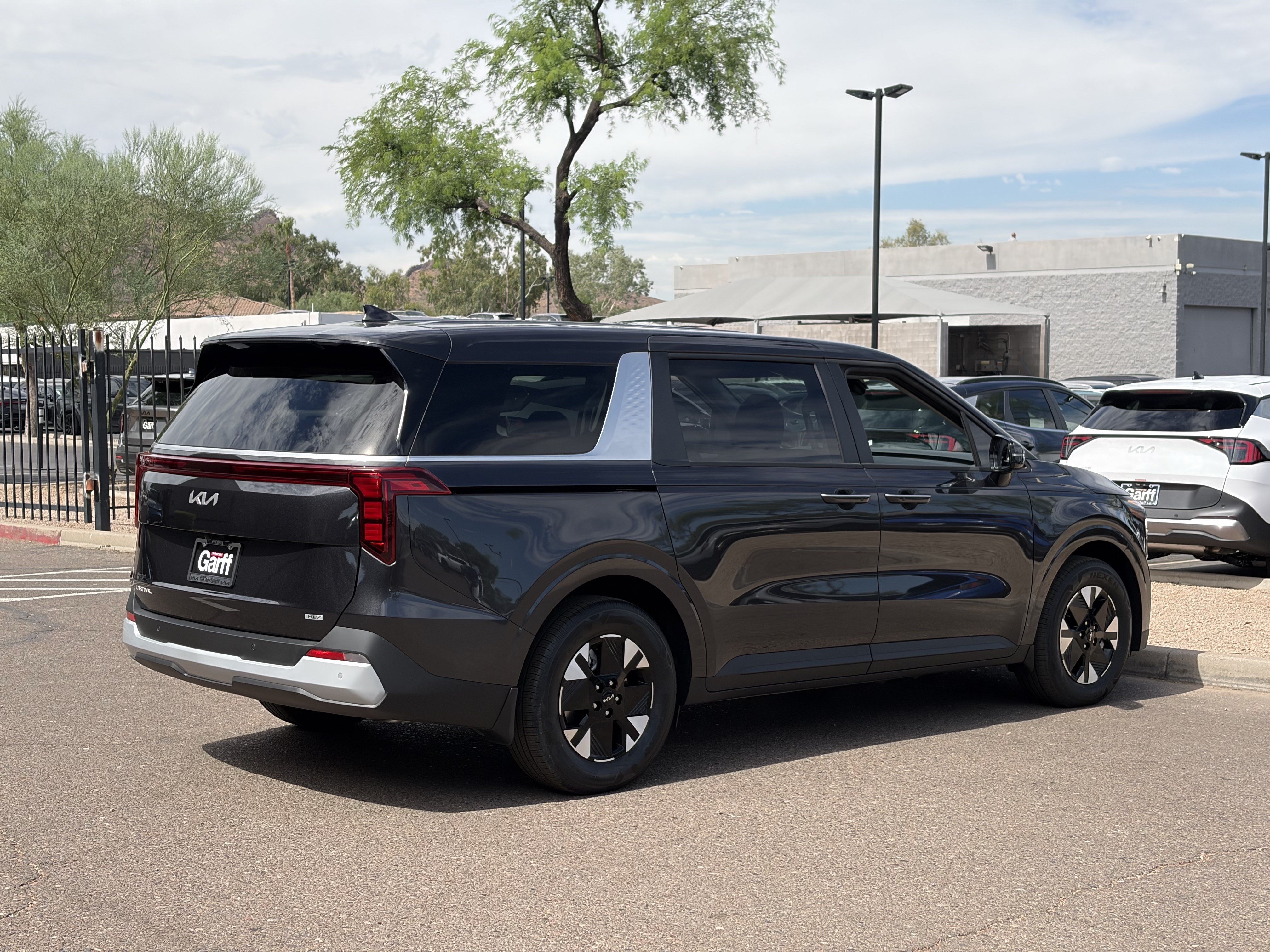 New 2026 Panthera Metal Kia LXS image 4