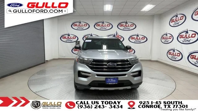 Certified Used 2021 Iconic Silver Metallic Ford XLT image 3