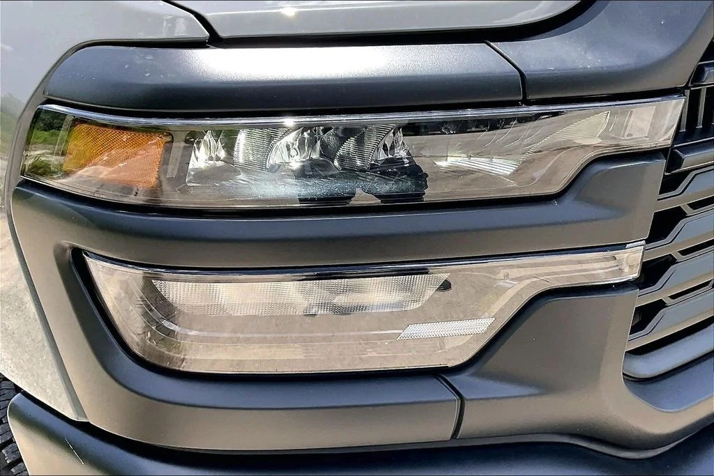 New 2026 Ceramic Gray Clear-Coat Exterior Paint RAM Tradesman image 15
