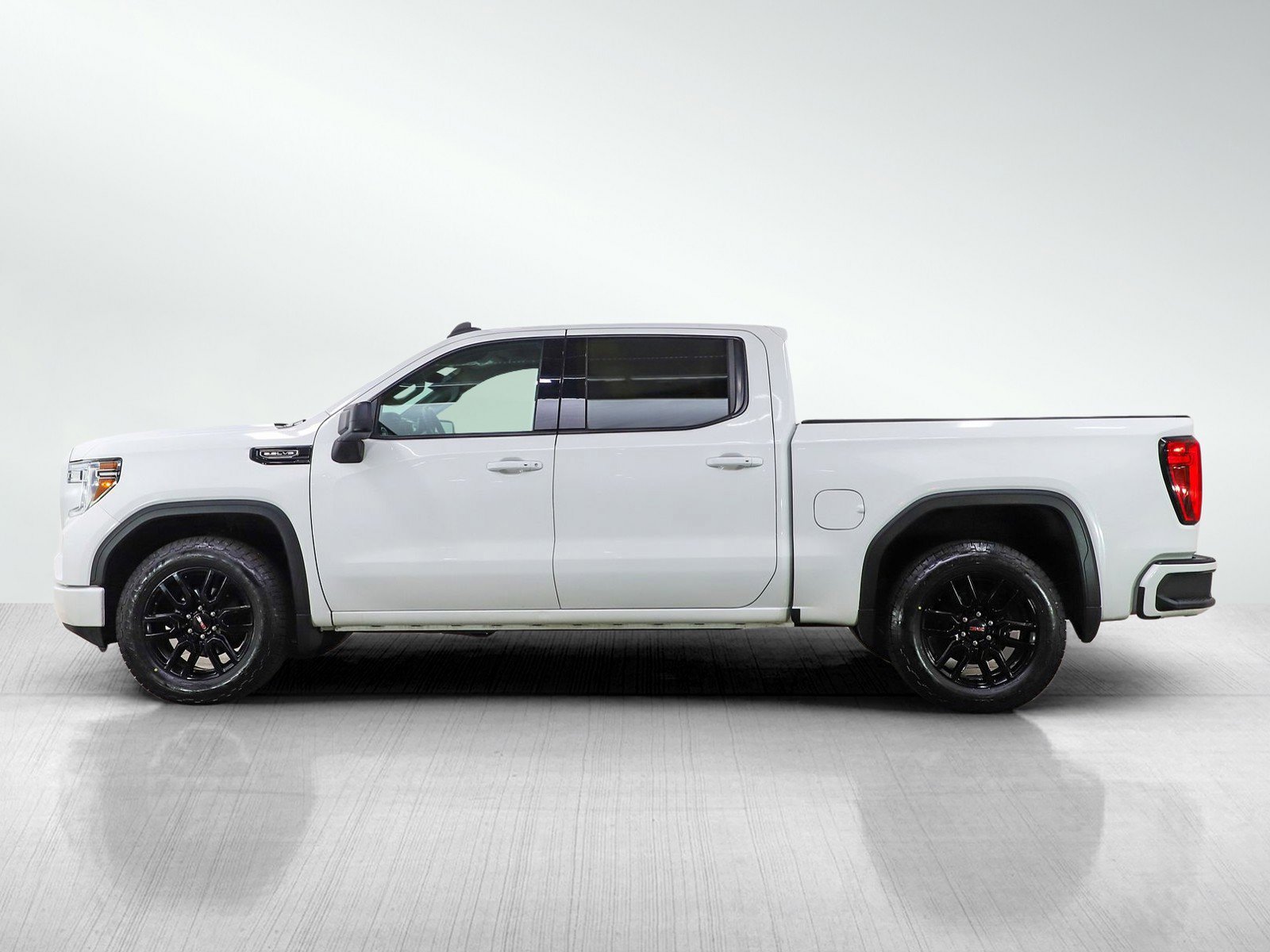 Used 2020 GMC Sierra 1500 Elevation with VIN 1GTU9CED6LZ253120 for sale in Burnsville, Minnesota