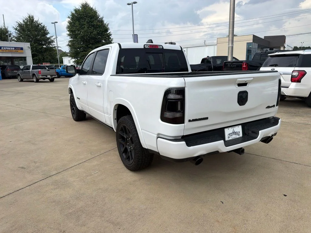 Used 2022 White Ram Laramie image 10