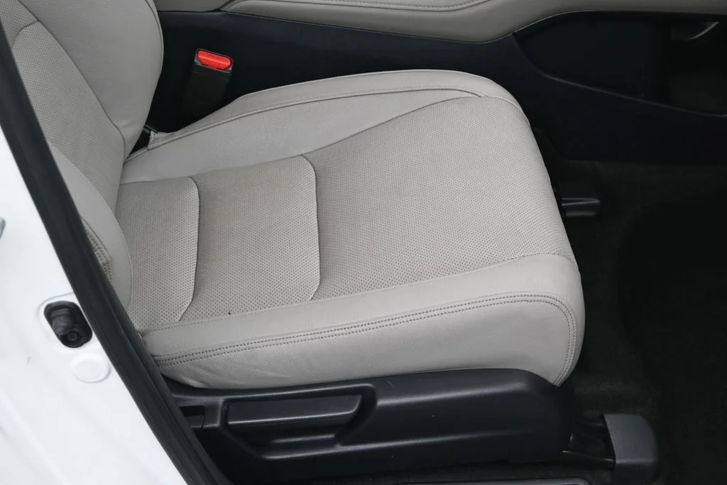 Used 2021  Honda EX-L image 11