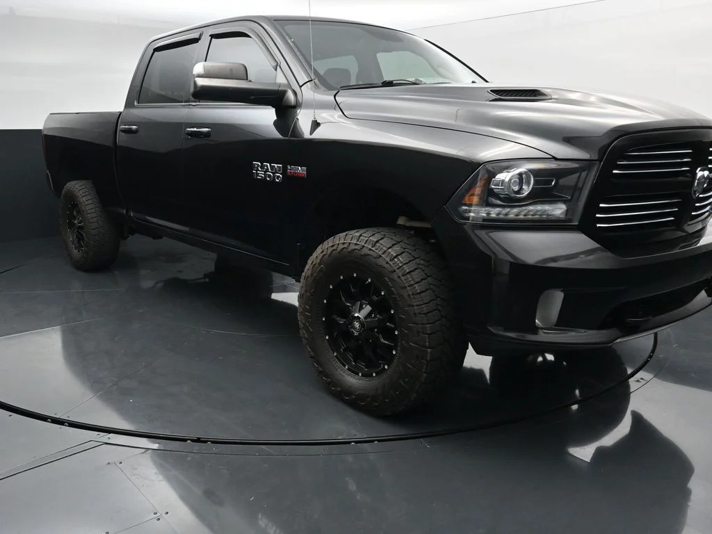 Used 2016 Black Ram Sport image 2