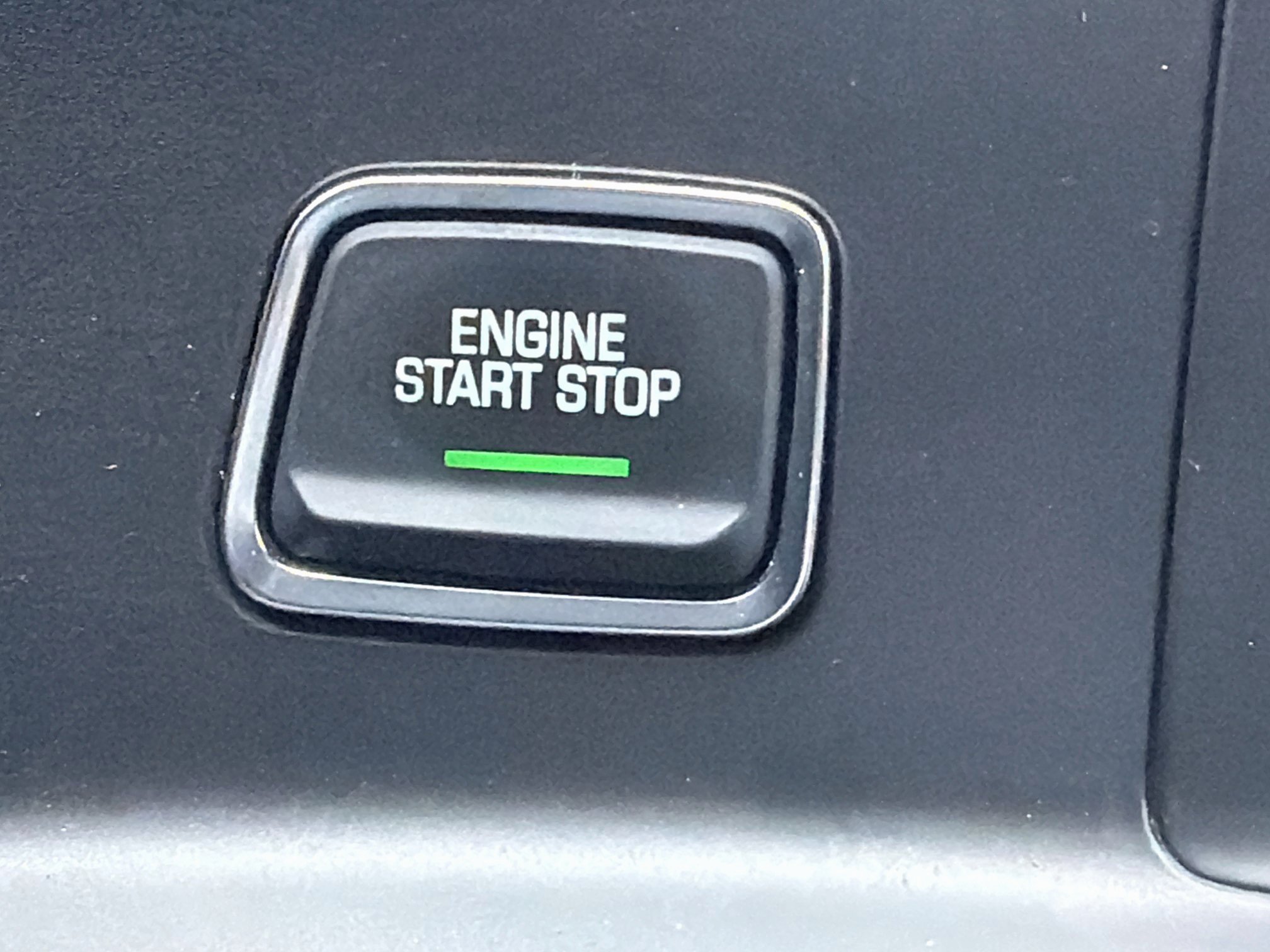 Used 2014 Arctic White Chevrolet 2LT image 34