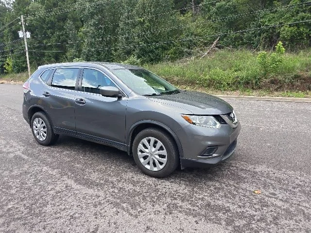 Used 2016 Gun Metallic Nissan S image 1