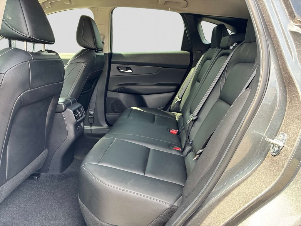 Used 2025 Gray Nissan SV image 16