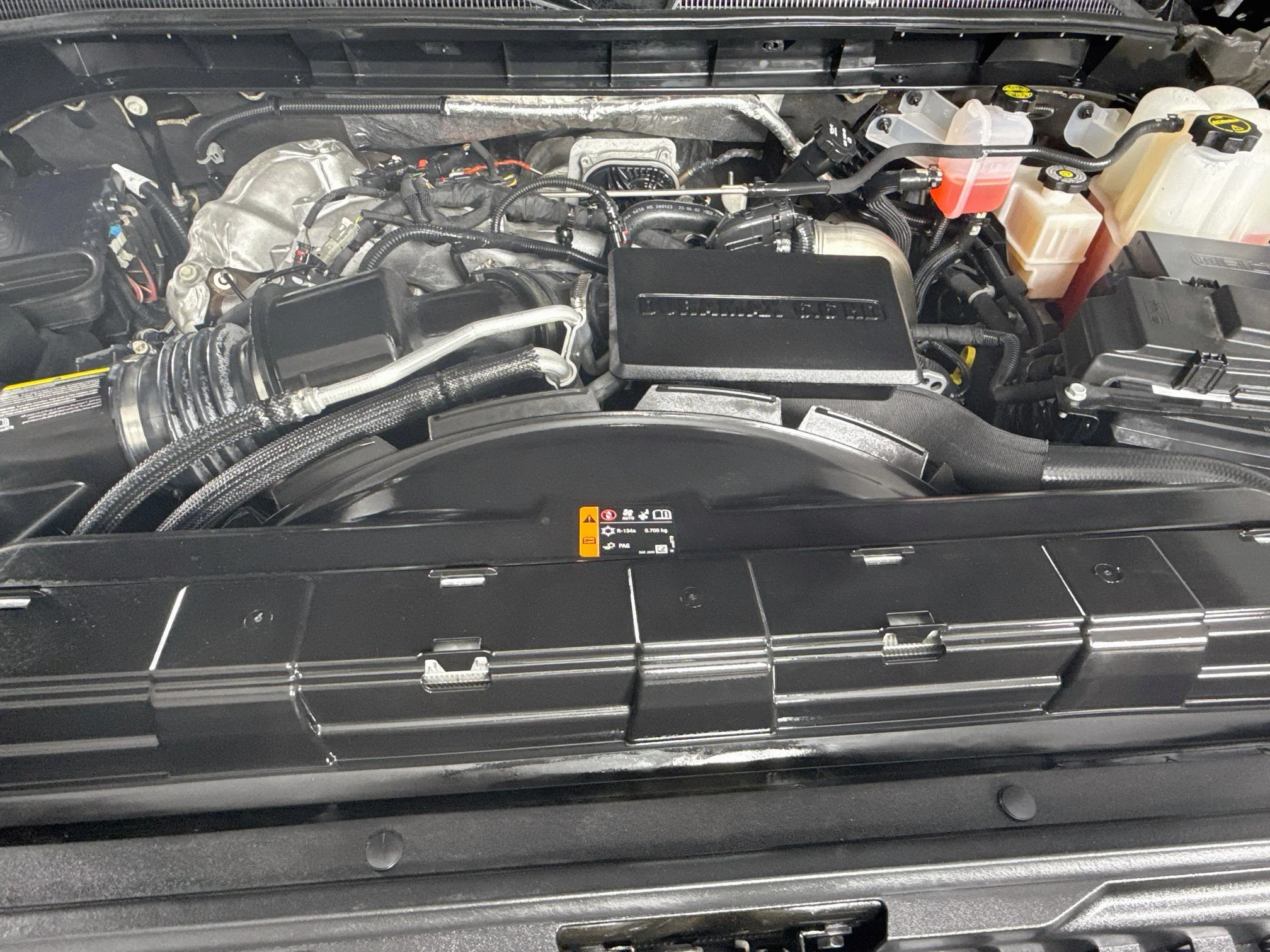Used 2024 Onyx Black GMC AT4 image 32