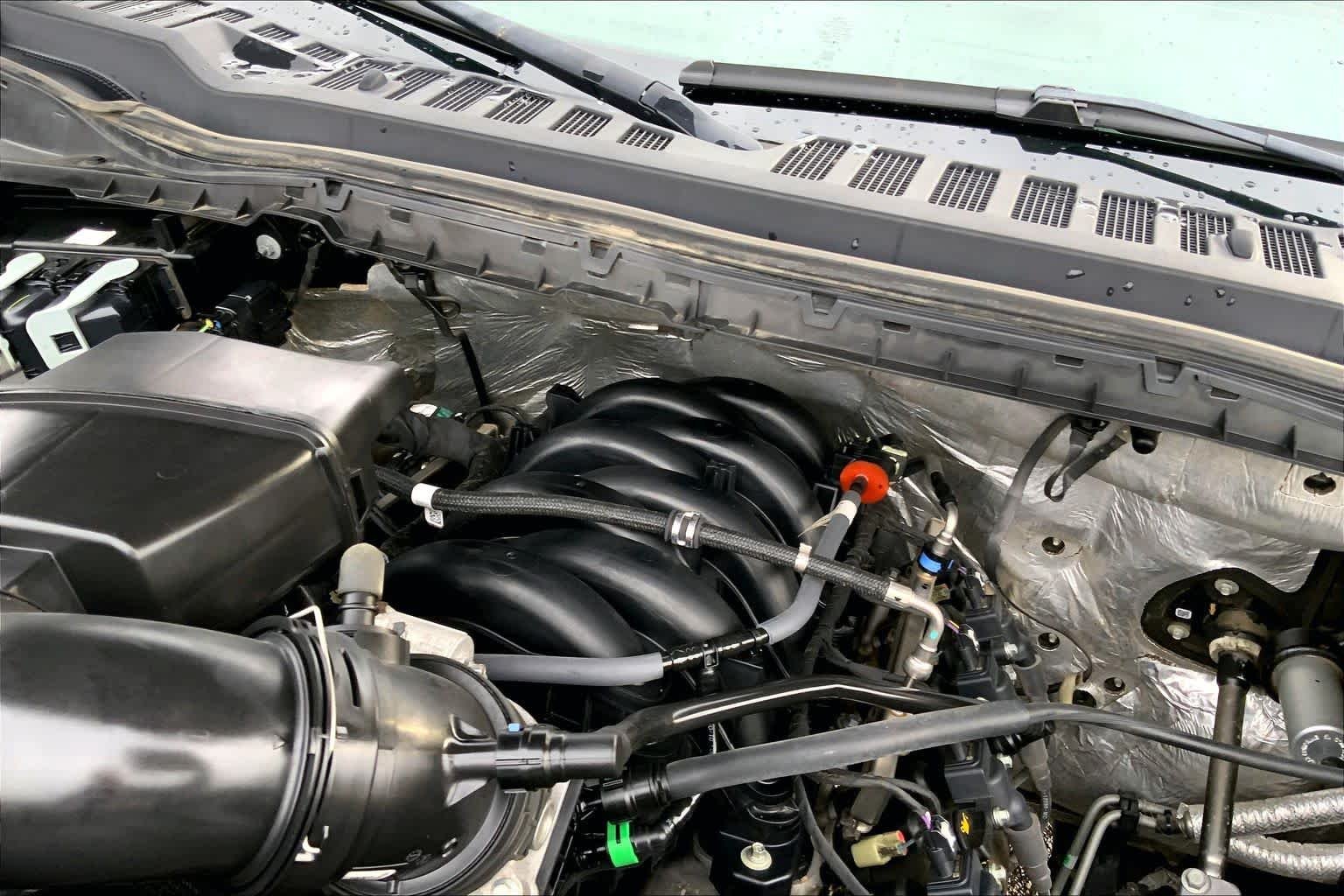 Used 2023 Antimatter Blue Metallic Ford LARIAT image 26